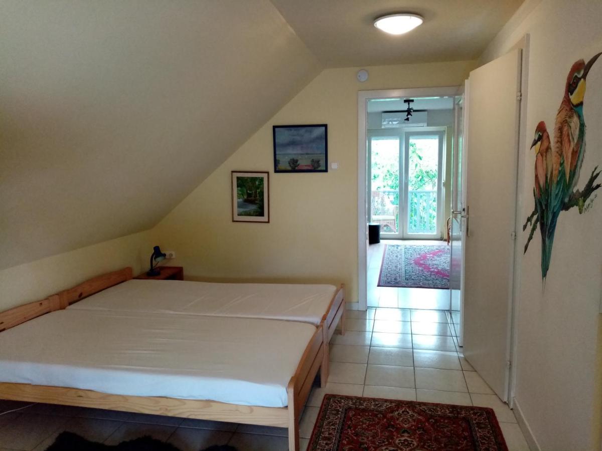 Appartement Thefi Vendégház à Zánka Extérieur photo